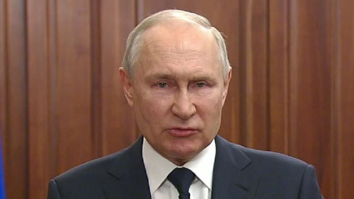 Путин иска повече усилия и резултати от руската космическа програма
