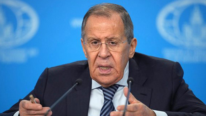 Руският външен министър Сергей Лавров каза, че израелските въздушни удари