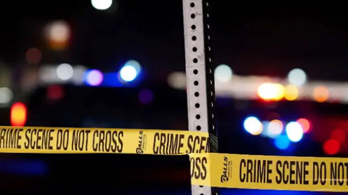 Двама души са загинали, а други 18 са ранени при