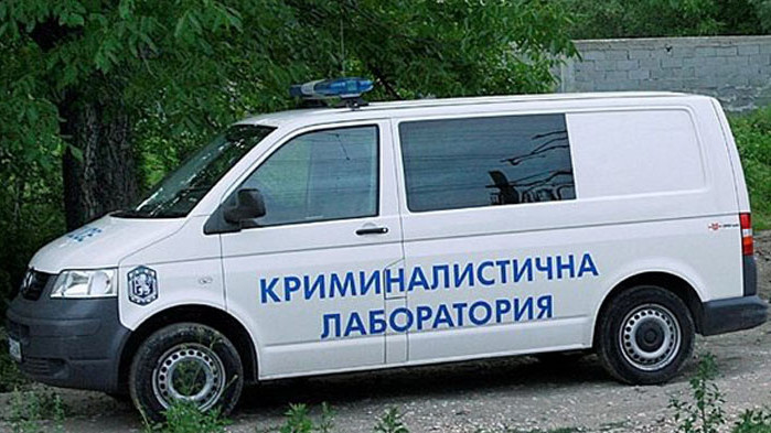 Мъж преби и намушка жена си в Поморие