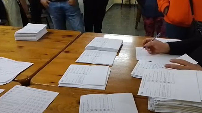 Жители на Габровница за подправените бюлетини: Председателят на СИК-а нямал опит и му помагали