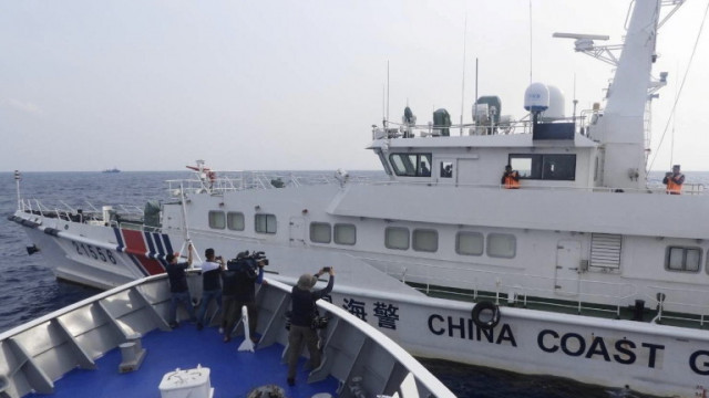 Филипинското външно министерство обвини Китай че е нахлул във водите