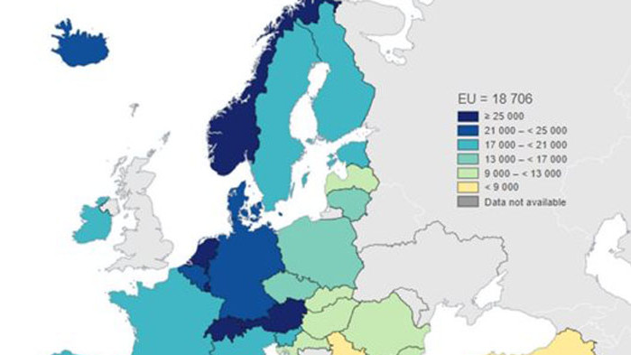Медианният еквивалентен разполагаем доход в ЕС през 2022 г. е