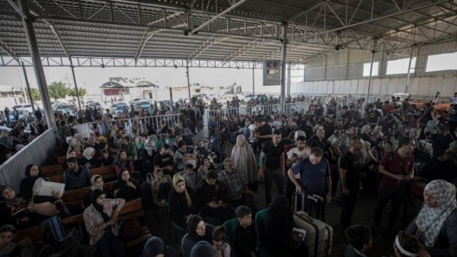 Още 18 български граждани и техни близки евакуирани от Газа