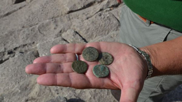 Съкровище от десетки хиляди древни монети открито в Сардиния