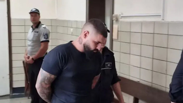 Съдът реши: Нападателят на Дебора Георги Георгиев остава в ареста