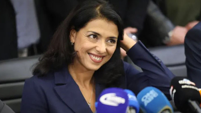 За Ваня Григорова и "либералния лайномет"