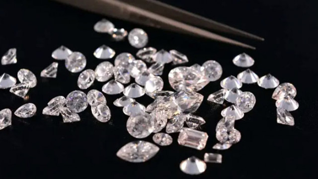ЕС налага ембарго върху руските диаманти следващата седмица