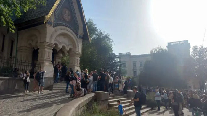 В петък Руската църква ще бъде отворена, а първата служба