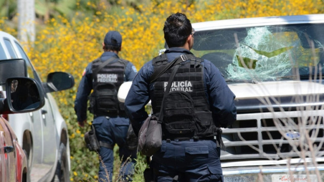 Мексиканските власти откриха 123 нелегални мигранти заключени в ремарке в