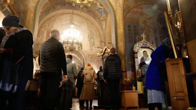Новият предстоятел на Руската църква отслужи Божествена света литургия