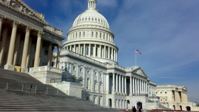 Законопроект за осигуряване на временно финансиране на федералното правителство беше внесен