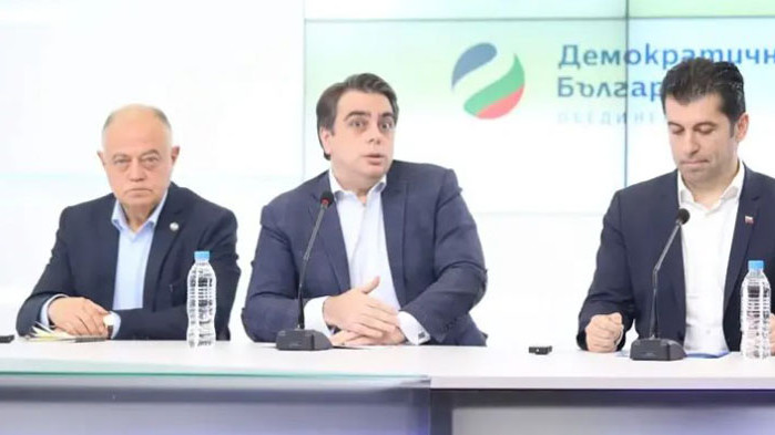 ПП-ДБ обещаха съкращаване на чиновниците, а ги увеличиха с 800