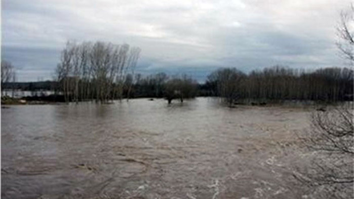 МОСВ предупреждава за опасност от наводнения в района на някои реки