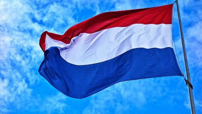 Близо 13,3 милиона имащи право да гласуват нидерландски граждани са