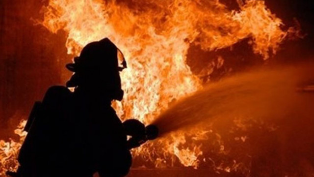 61 годишна жена е починала при пожар в дома ѝ във