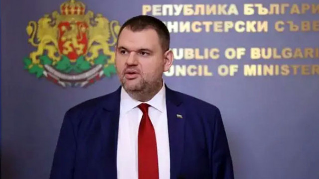 Делян Пеевски: Г-н премиер, сняг онлайн не се чисти