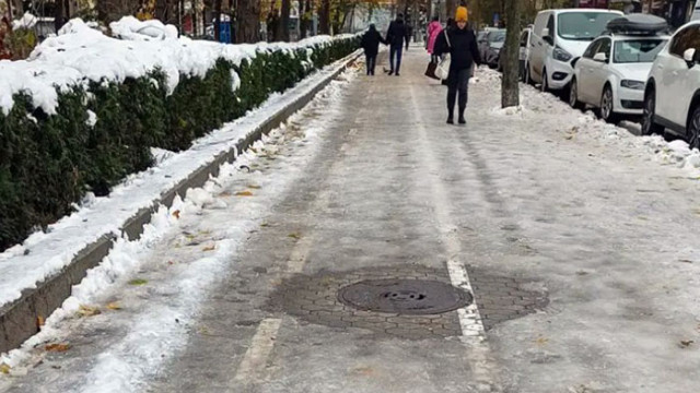 Над 190 души със счупени крайници от заледените улици в София само през последното денонощие