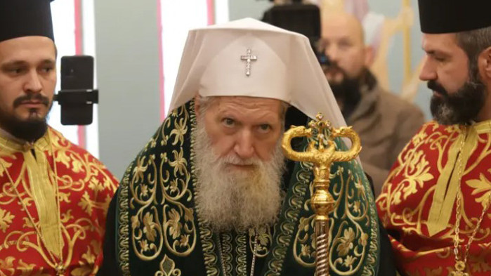 Състоянието на патриарх Неофит се подобрява