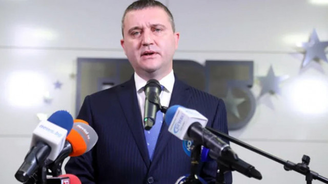 Владислав Горанов към Асен Василев: Често България има излишък в бюджета за ноември