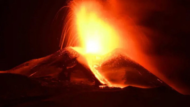 Вулкан изригна смъртоносно в Индонезия единадесет туристи са открити мъртви