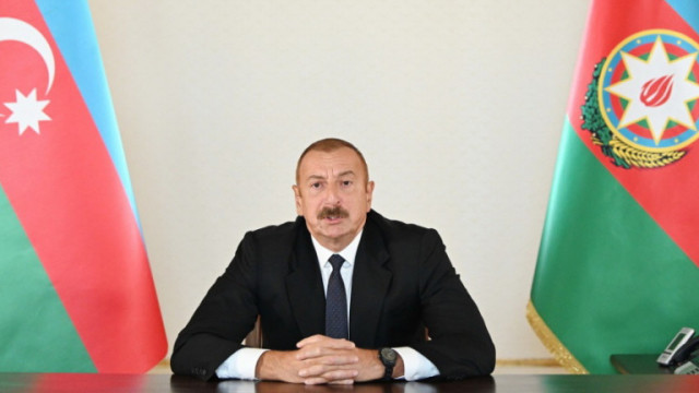 Президентът на Азербайджан Илхам Алиев свика предсрочни президентски избори на