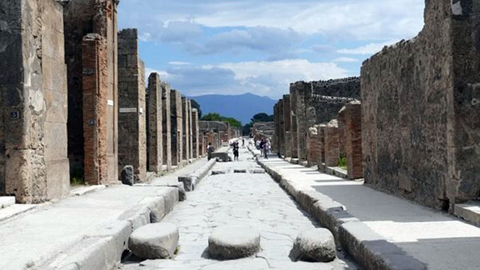 Археолозите в древния град Помпей са открили пекарна затвор, в
