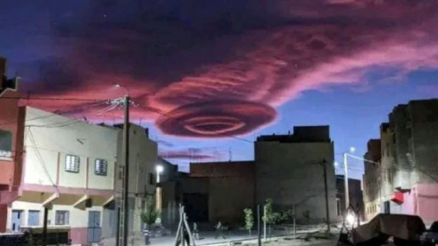 Заснети са уникални облаци преди няколко часа в Мароко Снимки