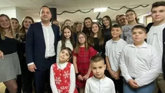 Калин Стоянов към децата на пострадали и загинали полицаи: Вие сте пример за морална сила