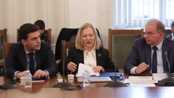 Конституционните промени влизат на второ четене в ресорната комисия