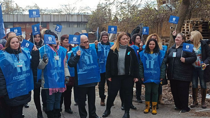 Служителите на Агенция Социално подпомагане искат с 30% по-високи заплати