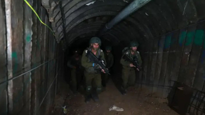 Израелските сили съобщиха, че са открили мрежа от тунели в