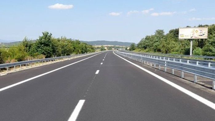 Катастрофа край село Чурек блокира движението по магистрала "Хемус"