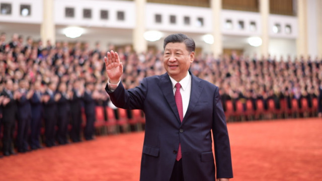 Китайският президент Си Дзинпин призова китайските посланици да създадат желязна