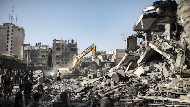 Ожесточен израелски танков огън и бомбардировки по въздух поразиха Хан