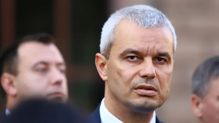 Костадин Костадинов: Правителството превръща България в огромен бежански лагер