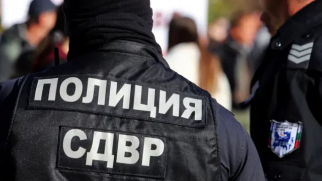Полицията арестува 18 годишен с българско и руско гражданство за опит