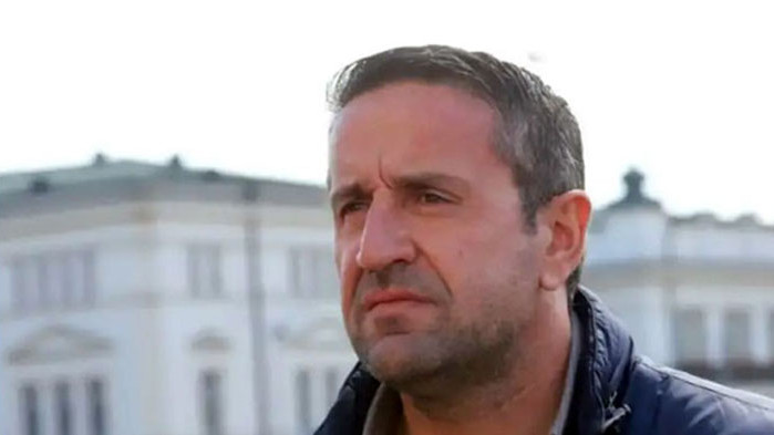 Харизанов: Както е казал народът – рибата се вмирисва откъм Денков
