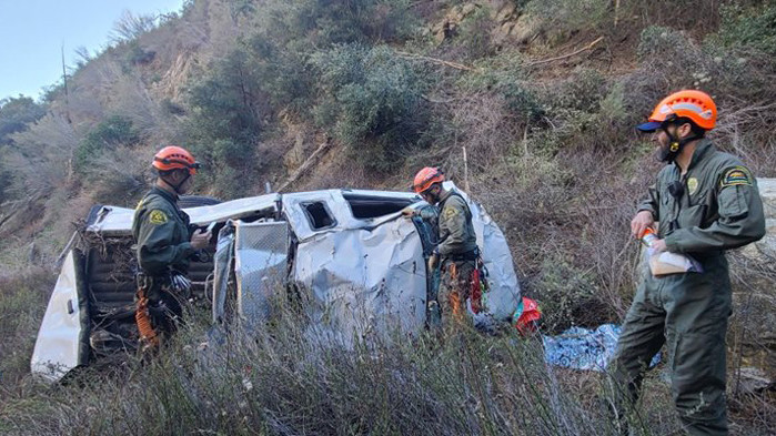 Жена оцеля 4 дни заклещена в колата си след тежка катастрофа (ВИДЕО)