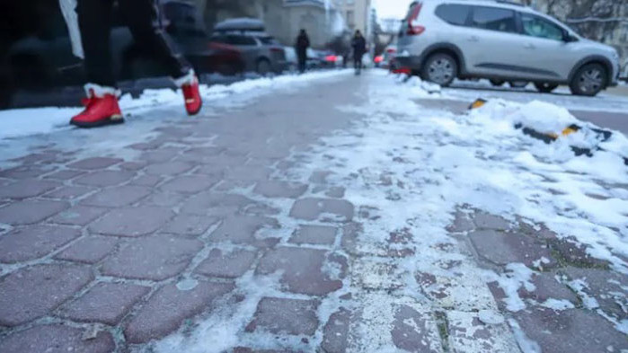 Задължение на собствениците и ползвателите на частни имоти е да