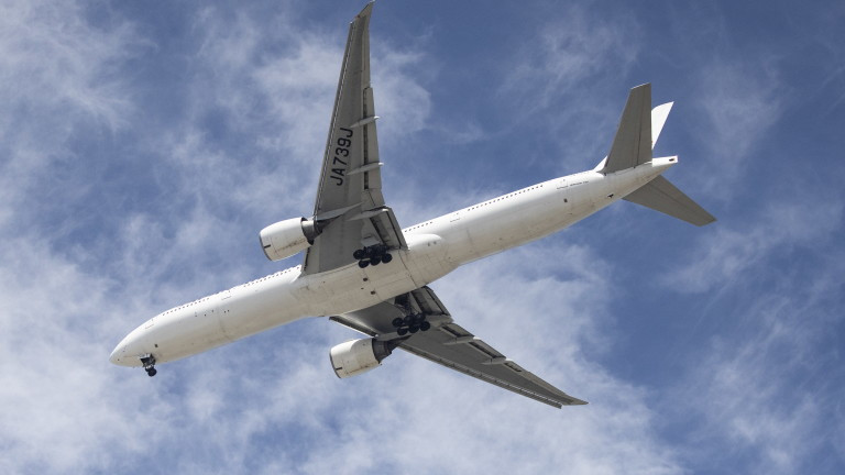 Boeing призна за грешки след инцидента със 737 МАХ 9 при полет в САЩ
