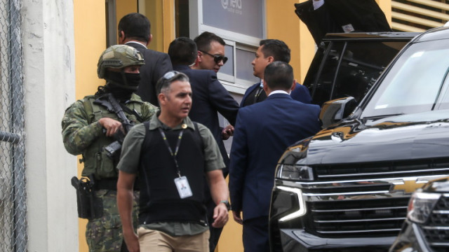 Президентът на Еквадор Даниел Нобоа заяви в сряда че страната му