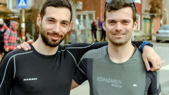 Общинар на Бонев бесен на кмета на Красна поляна: паднал на леда