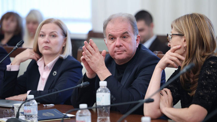 Депутатите направиха и първата ротация - тя е в парламентарната комисия