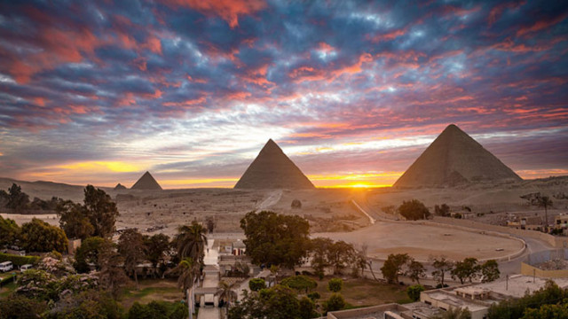 Създадени, за да устоят на вечността: Пирамидите в Гиза