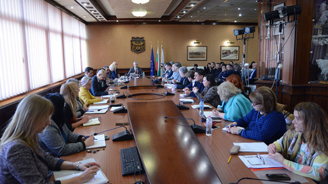 Проектът на бюджета на Община Варна за 2024 г е