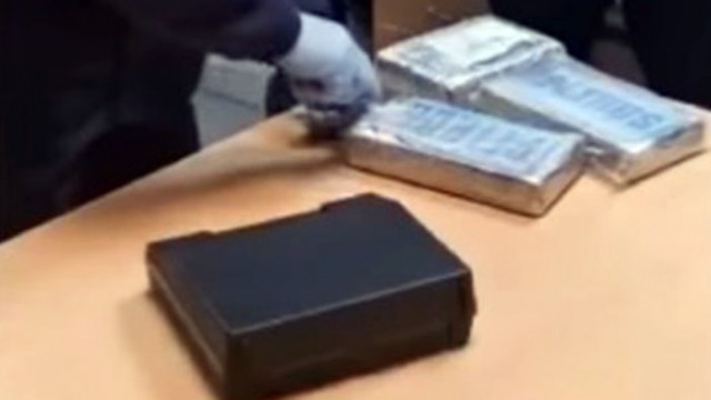Над 3 кг. кокаин за повече от милион лева спипаха хасковски митничари (ВИДЕО)
