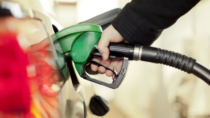 Компенсации за скъпите горива отново ще има. Те обаче вече