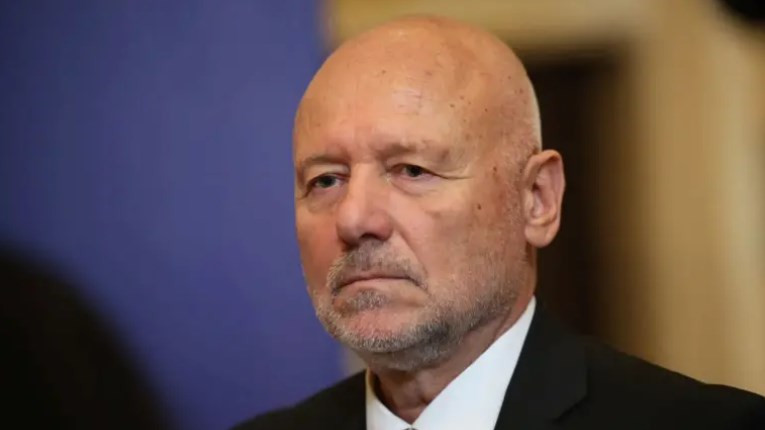 Тагарев твърди, че не знаем кой е Списаревски, но защитаваме Альоша