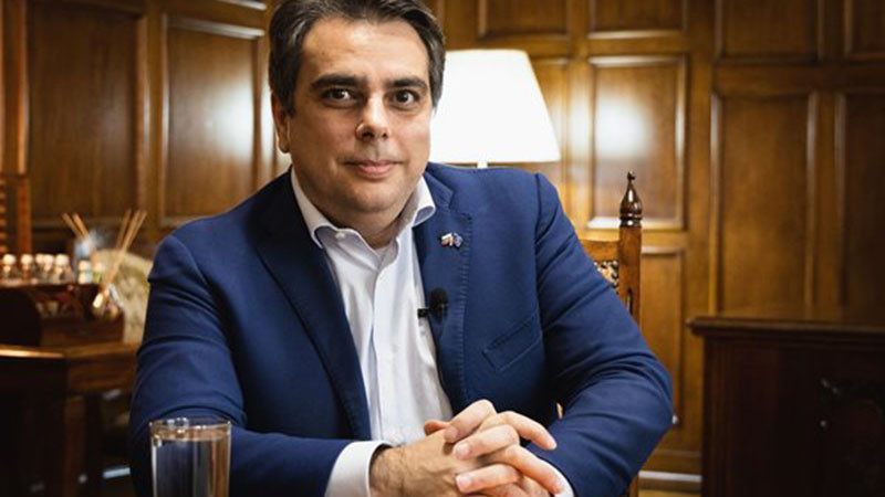 Денков и Габриел оставиха Асен Василев да е министър-председател за ден
